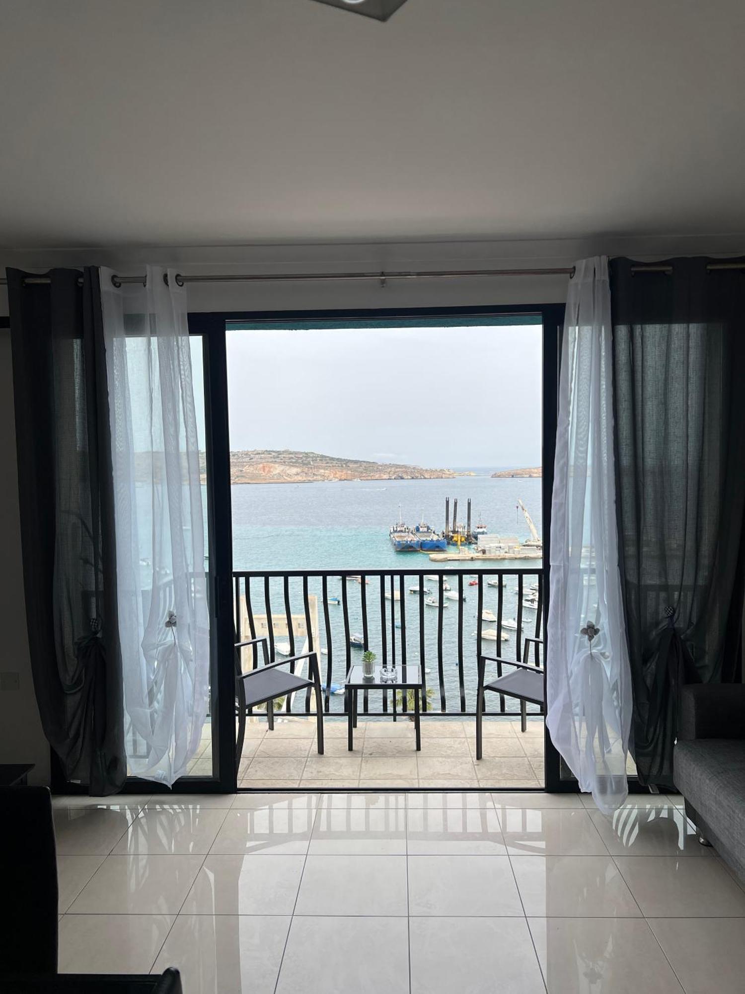 Sea View Penthouse St. Paul's Bay Exterior foto